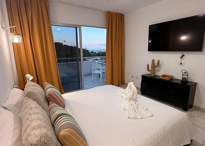 Good Vibes Siam View * Costa Adeje (Tenerife)