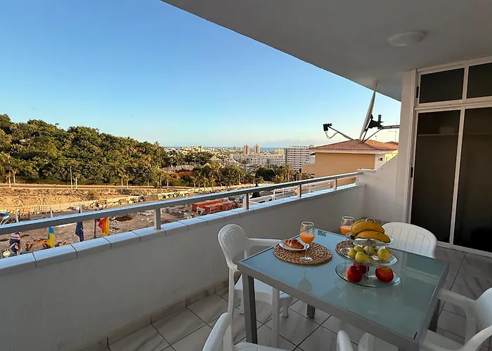 Good Vibes Siam View Apartment