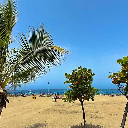 Good Vibes Siam View 公寓 阿德耶